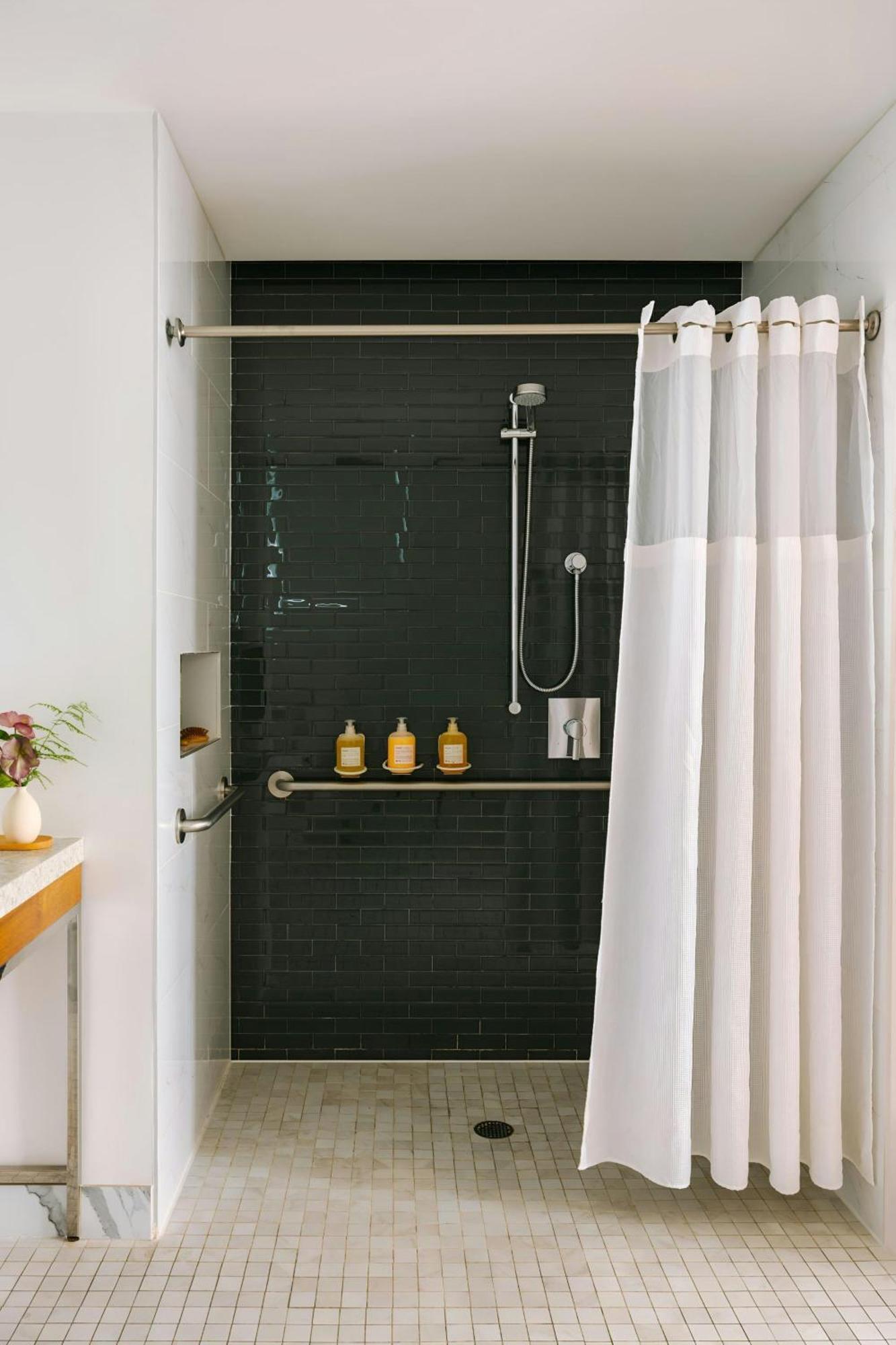 The Circ Hotel Hollywood, Sonder By Marriott Bonvoy 外观 照片
